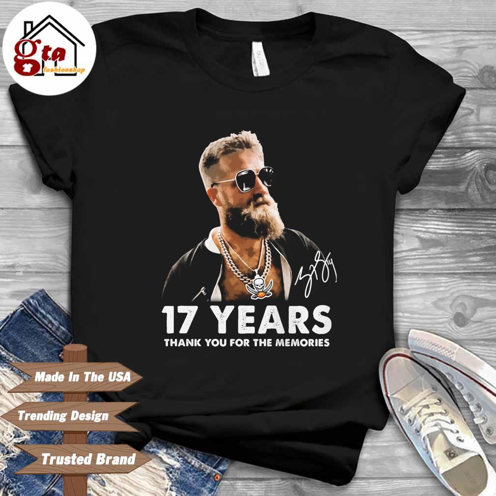 17 years Ryan Fitzpatrick thank you for the memories signature shirt