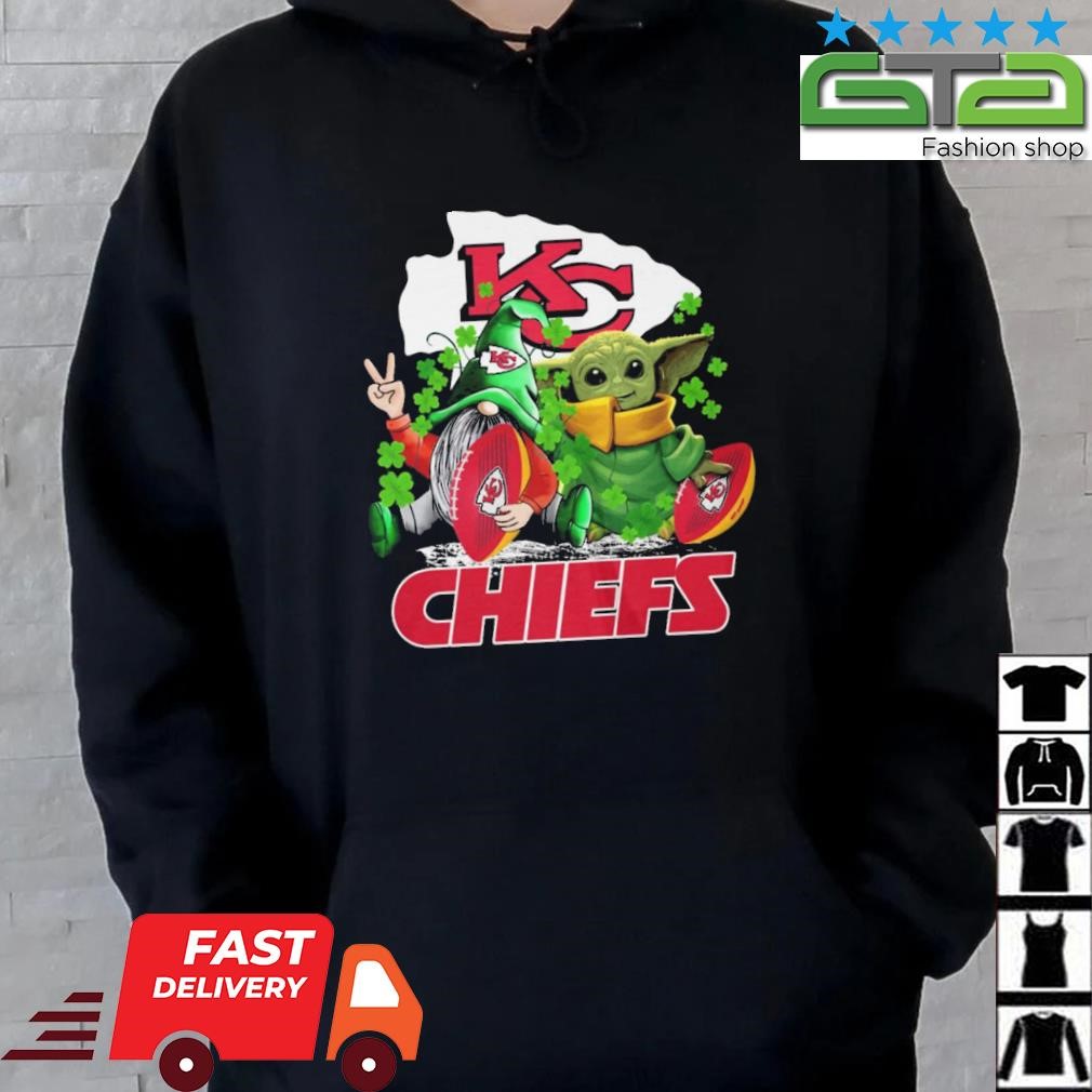 Gnome and baby yoda hug Kansas city Chiefs St.Patrick's day shirt, hoodie,  sweater, long sleeve and tank top