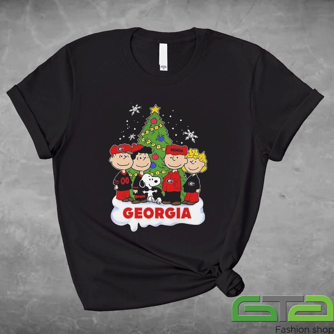 Official Georgia Bulldogs x Snoopy And Friends Christmas 2024 T-shirt