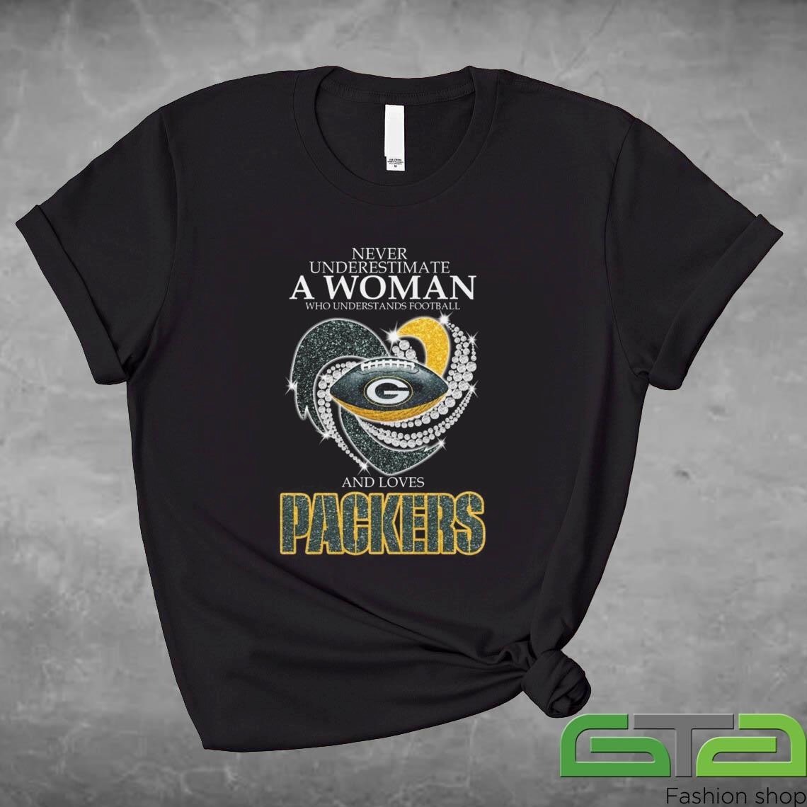 Official Never Underestimate A Woman Who Understands Football And Loves Green Bay Packers Diamond Heart T-shirt