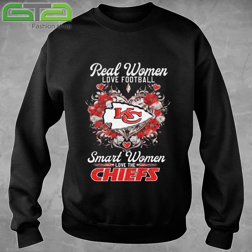 Official Kansas City Chiefs – Real Women Love Football Smart Women Chiefs T-shirt